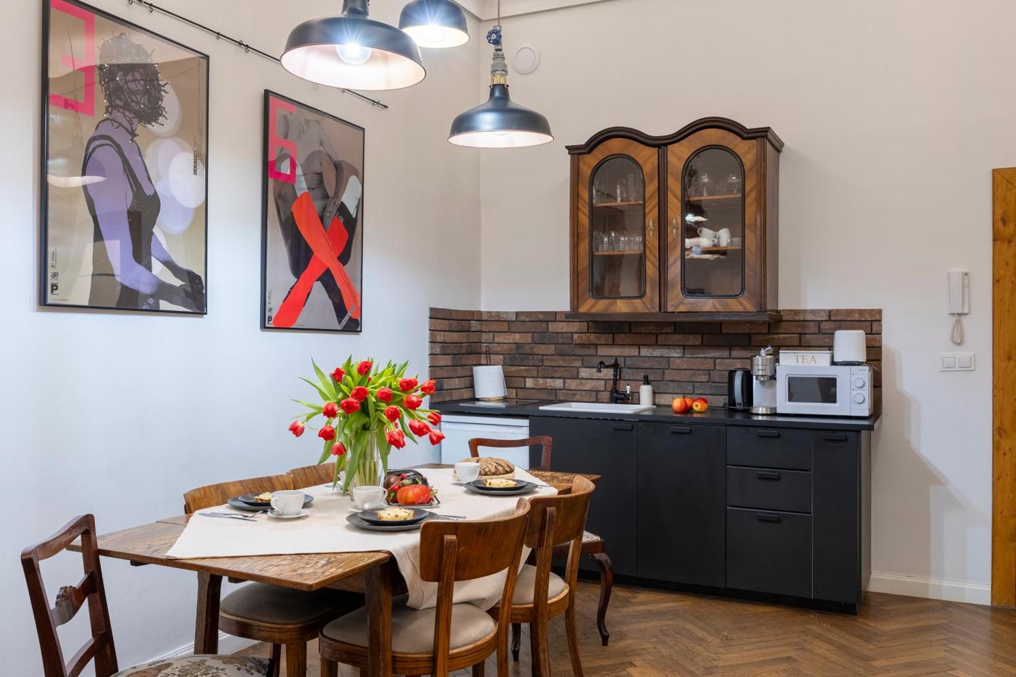 Five-Bedroom Apartment